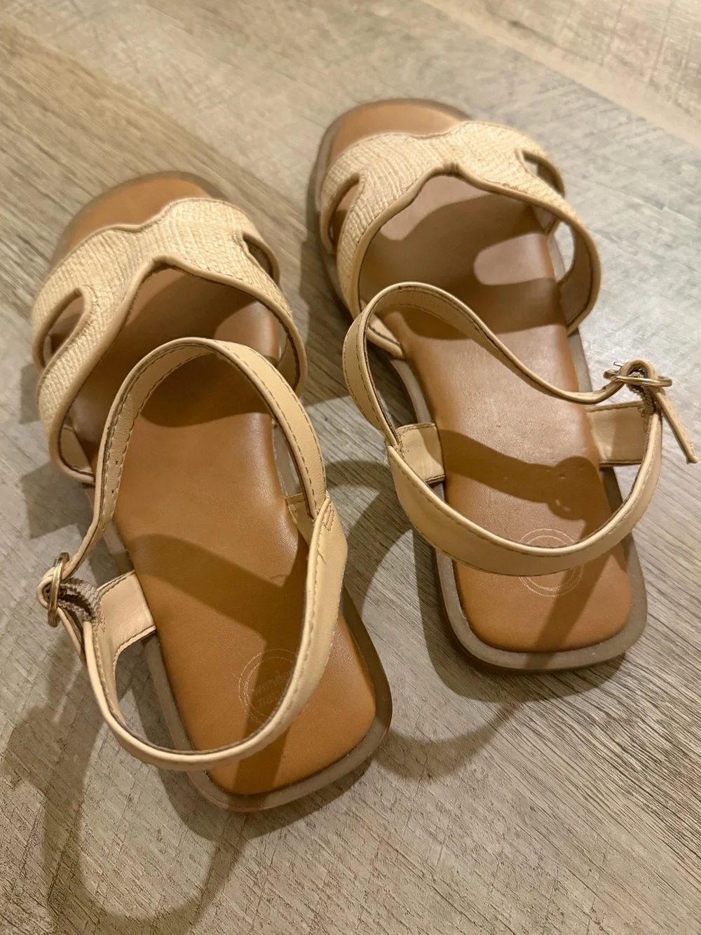 wonder nation Kids - Girls Beige Woven Strap Sandals